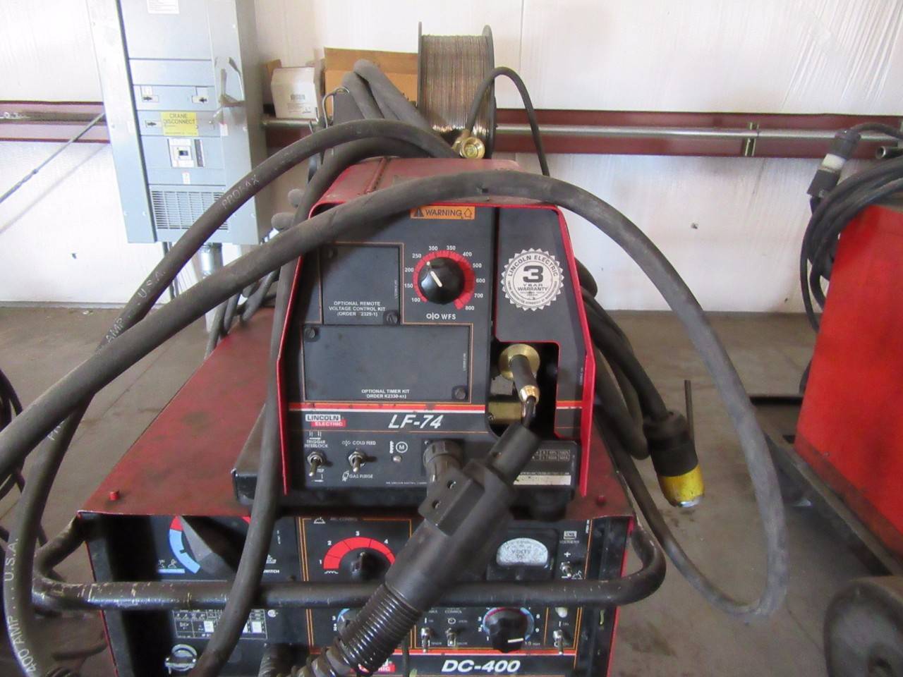 Lincoln Dc 400 Welder With Lincoln Lf 74 Wire Feeder And Cart